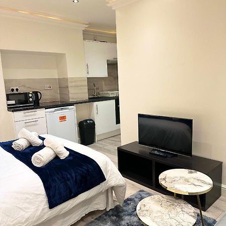 London Charm - Stylish Studio In Kensington Екстер'єр фото